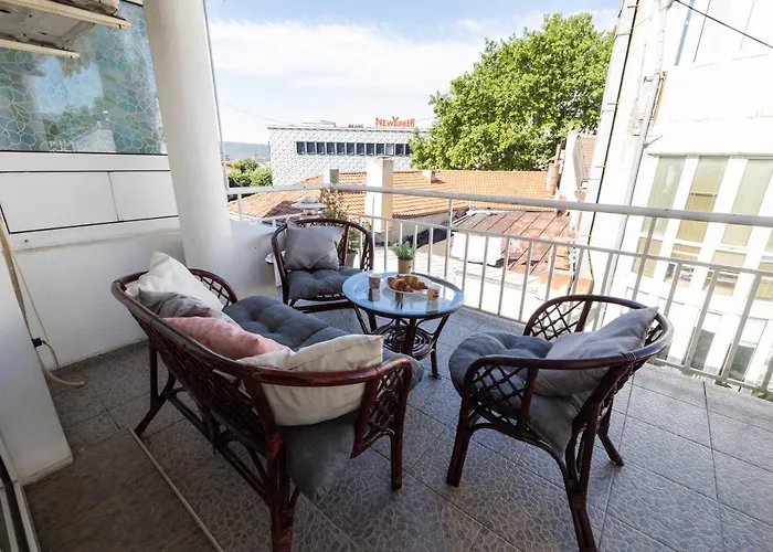 Апартаменты Promenade Rooftop Flat